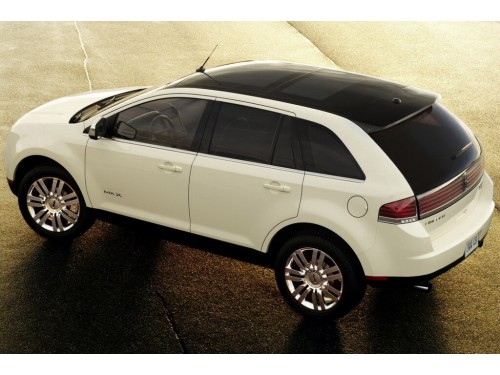 Характеристики автомобиля Lincoln MKX 3.5 AT AWD Limited Edition (12.2006 - 06.2010): фото, вместимость, скорость, двигатель, топливо, масса, отзывы