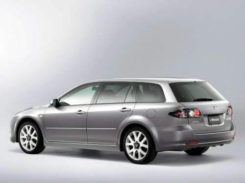 Характеристики автомобиля Mazda Atenza 2.0 Sport Wagon 20F (06.2005 - 12.2007): фото, вместимость, скорость, двигатель, топливо, масса, отзывы