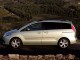Характеристики автомобиля Mazda Mazda5 1.8 MT Family (04.2008 - 11.2010): фото, вместимость, скорость, двигатель, топливо, масса, отзывы