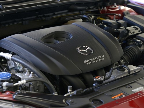 Характеристики автомобиля Mazda Mazda6 2.5 MT Sport (02.2015 - 12.2017): фото, вместимость, скорость, двигатель, топливо, масса, отзывы