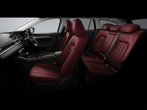 Характеристики автомобиля Mazda Mazda6 2.0 20S Black Tone Edition (12.2020 - 11.2022): фото, вместимость, скорость, двигатель, топливо, масса, отзывы