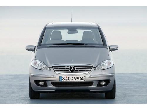 Характеристики автомобиля Mercedes-Benz A-Class A 160 CDI CVT Elegance (12.2004 - 05.2008): фото, вместимость, скорость, двигатель, топливо, масса, отзывы
