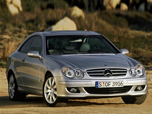 Характеристики автомобиля Mercedes-Benz CLK-Class CLK 320 CDI AT (05.2006 - 02.2009): фото, вместимость, скорость, двигатель, топливо, масса, отзывы