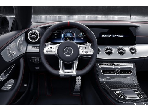 Характеристики автомобиля Mercedes-Benz E-Class E 300 AТ Avantgarde (KR7) (07.2016 - 05.2020): фото, вместимость, скорость, двигатель, топливо, масса, отзывы