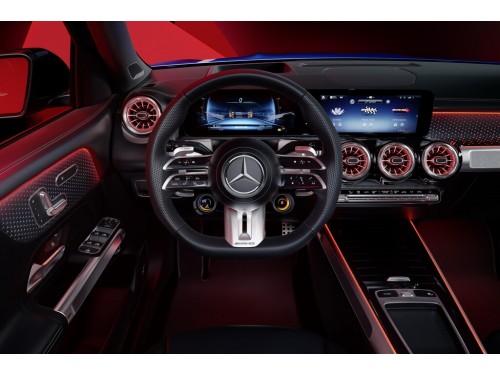 Характеристики автомобиля Mercedes-Benz GLB-Class GLB 180d Entry Advanced (05.2023 - н.в.): фото, вместимость, скорость, двигатель, топливо, масса, отзывы