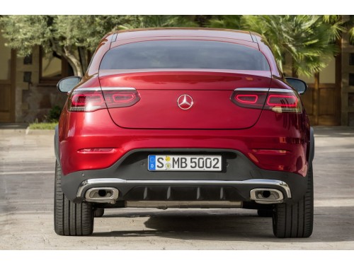 Характеристики автомобиля Mercedes-Benz GLC Coupe GLC 220d 4MATIC AT Premium (05.2019 - 08.2021): фото, вместимость, скорость, двигатель, топливо, масса, отзывы