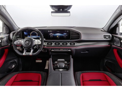 Характеристики автомобиля Mercedes-Benz GLE Coupe 450 4MATIC (12.2019 - 03.2022): фото, вместимость, скорость, двигатель, топливо, масса, отзывы