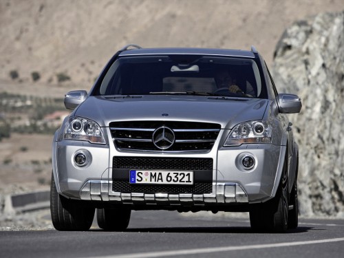 Характеристики автомобиля Mercedes-Benz M-Class ML 350 BlueTEC AT 4MATIC (05.2009 - 06.2011): фото, вместимость, скорость, двигатель, топливо, масса, отзывы