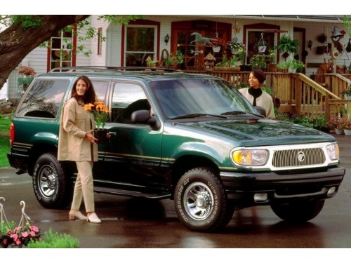 Характеристики автомобиля Mercury Mountaineer 4.0 AT 4X4 Mountaineer (08.1997 - 10.1998): фото, вместимость, скорость, двигатель, топливо, масса, отзывы