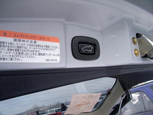 Характеристики автомобиля Mitsubishi Colt Plus 1.5 G (11.2005 - 04.2006): фото, вместимость, скорость, двигатель, топливо, масса, отзывы