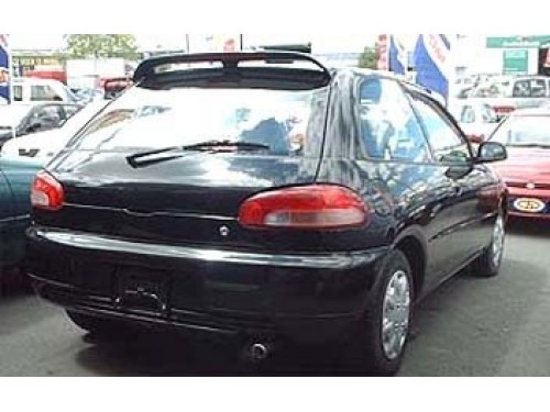 Характеристики автомобиля Mitsubishi Mirage 1.3 F (10.1991 - 12.1993): фото, вместимость, скорость, двигатель, топливо, масса, отзывы