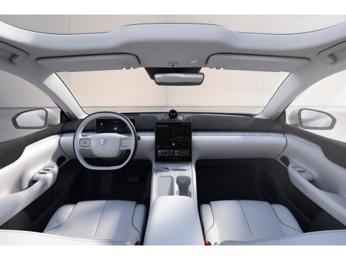 Характеристики автомобиля Nio ET7 150 kWh ET7 (03.2022 - н.в.): фото, вместимость, скорость, двигатель, топливо, масса, отзывы