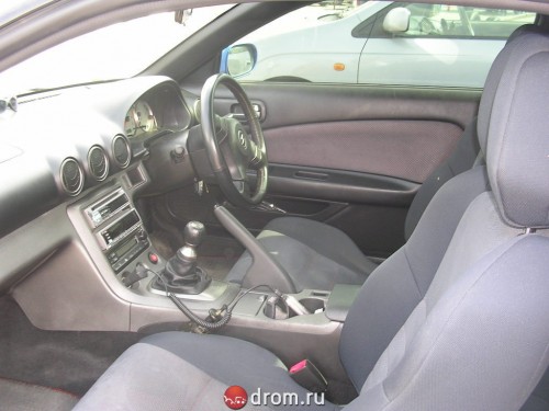 Характеристики автомобиля Nissan Silvia 2.0 Spec R L package (11.2000 - 08.2002): фото, вместимость, скорость, двигатель, топливо, масса, отзывы
