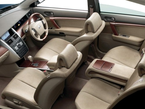 Характеристики автомобиля Nissan Teana 2.5 250XE FOUR 4WD (07.2010 - 05.2012): фото, вместимость, скорость, двигатель, топливо, масса, отзывы