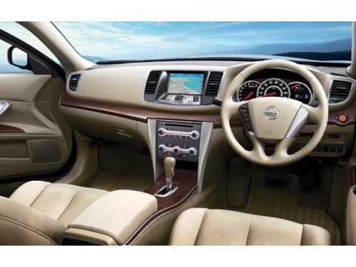 Характеристики автомобиля Nissan Teana 2.5 250XE FOUR 4WD (07.2010 - 05.2012): фото, вместимость, скорость, двигатель, топливо, масса, отзывы