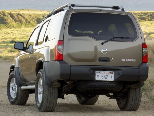 Характеристики автомобиля Nissan Xterra 3.3 MT 2WD SE (02.2001 - 01.2005): фото, вместимость, скорость, двигатель, топливо, масса, отзывы