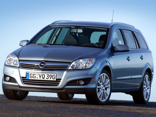 Характеристики автомобиля Opel Astra Family 1.6 MT 2WD Essentia (04.2011 - 11.2014): фото, вместимость, скорость, двигатель, топливо, масса, отзывы