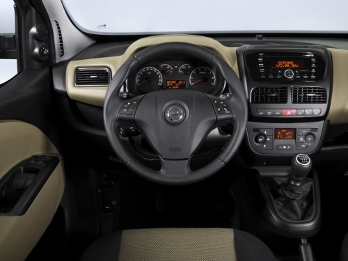 Характеристики автомобиля Opel Combo 1.4 CNG Turbo ecoFlex MT Edition L1H1 5-seats (11.2013 - 08.2017): фото, вместимость, скорость, двигатель, топливо, масса, отзывы