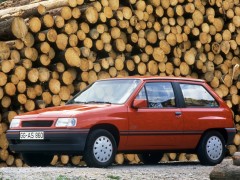 Opel Corsa 1.0 S MT Base (09.1990 - 01.1993)