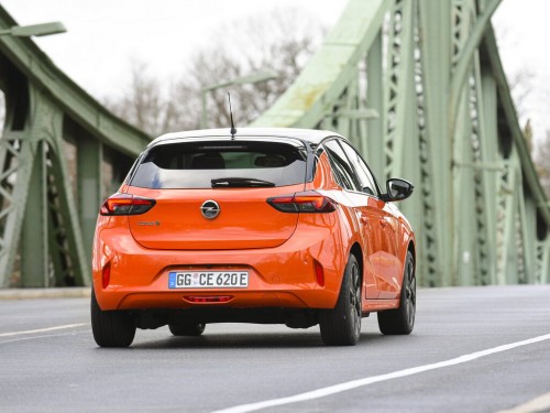 Характеристики автомобиля Opel Corsa 1.2 Turbo AT GS Line 5dr. (05.2019 - 10.2020): фото, вместимость, скорость, двигатель, топливо, масса, отзывы
