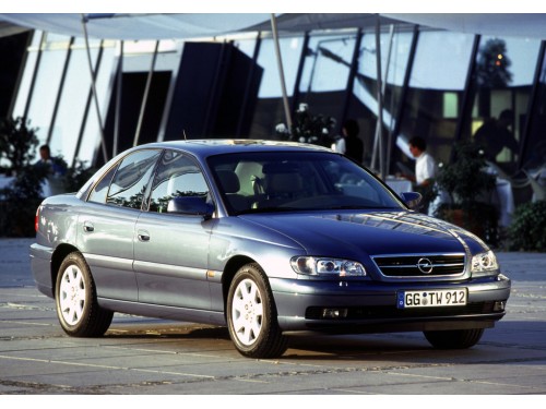 Характеристики автомобиля Opel Omega 2.2 MT Sport (09.1999 - 06.2003): фото, вместимость, скорость, двигатель, топливо, масса, отзывы