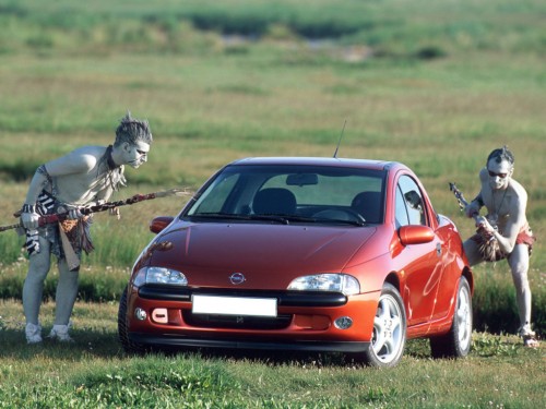 Характеристики автомобиля Opel Tigra 1.4I MT (09.1994 - 07.2001): фото, вместимость, скорость, двигатель, топливо, масса, отзывы