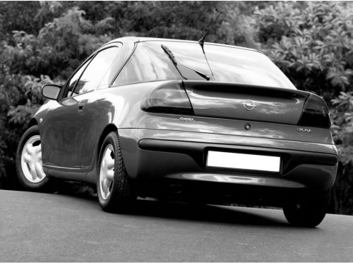 Характеристики автомобиля Opel Tigra 1.4I AT (09.1994 - 07.2001): фото, вместимость, скорость, двигатель, топливо, масса, отзывы