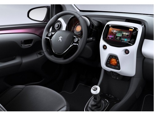 Характеристики автомобиля Peugeot 108 1.0 VTi AMT Allure (07.2014 - 03.2018): фото, вместимость, скорость, двигатель, топливо, масса, отзывы