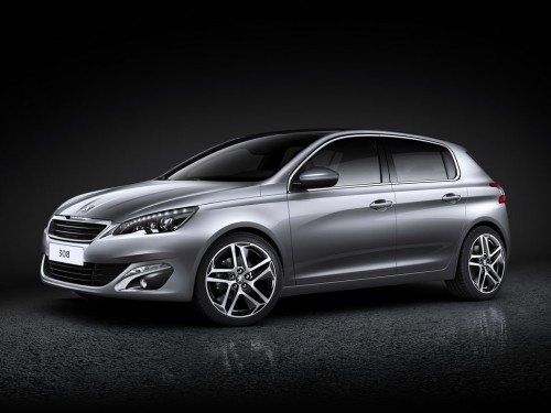 Характеристики автомобиля Peugeot 308 1.6 MT Active (08.2014 - 12.2014): фото, вместимость, скорость, двигатель, топливо, масса, отзывы