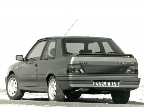 Характеристики автомобиля Peugeot 309 1.9 MT GTI-16 (07.1989 - 06.1993): фото, вместимость, скорость, двигатель, топливо, масса, отзывы