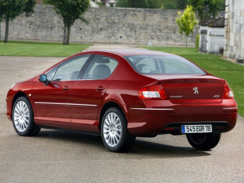 Характеристики автомобиля Peugeot 407 2.0 HDi AT Tandance (09.2008 - 02.2010): фото, вместимость, скорость, двигатель, топливо, масса, отзывы