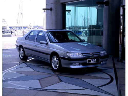 Характеристики автомобиля Peugeot 605 3.0 MT SV 24V (03.1995 - 06.1997): фото, вместимость, скорость, двигатель, топливо, масса, отзывы