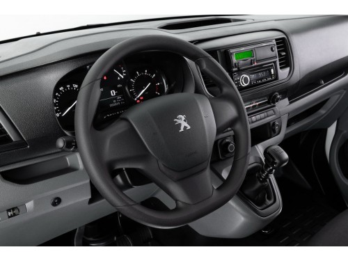 Характеристики автомобиля Peugeot Expert 2.0 HDi MT L3H1 Business Coup (12.2019 - 03.2022): фото, вместимость, скорость, двигатель, топливо, масса, отзывы