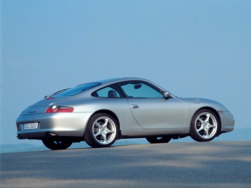 Характеристики автомобиля Porsche 911 3.6 MT Turbo (09.2001 - 05.2004): фото, вместимость, скорость, двигатель, топливо, масса, отзывы