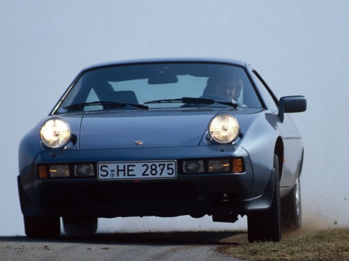 Характеристики автомобиля Porsche 928 4.7 AT 428 S (01.1984 - 01.1986): фото, вместимость, скорость, двигатель, топливо, масса, отзывы