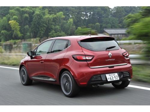 Характеристики автомобиля Renault Lutecia 1.2 Intens (02.2017 - 10.2020): фото, вместимость, скорость, двигатель, топливо, масса, отзывы
