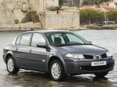 Renault Megane 1.4 MT Authentique (01.2006 - 09.2008)
