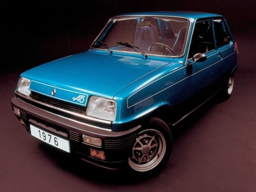 Характеристики автомобиля Renault R5 1.1 MT GTL (04.1980 - 12.1984): фото, вместимость, скорость, двигатель, топливо, масса, отзывы