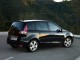 Характеристики автомобиля Renault Scenic 2.0 CVT Expression (07.2009 - 07.2012): фото, вместимость, скорость, двигатель, топливо, масса, отзывы