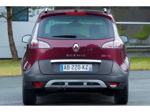 Характеристики автомобиля Renault Scenic 1.2 TCe ENERGY 115 MT Xmod Paris (04.2013 - 04.2015): фото, вместимость, скорость, двигатель, топливо, масса, отзывы