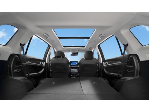 Характеристики автомобиля Skywell ET5 72 kWh Luxury (11.2021 - 11.2022): фото, вместимость, скорость, двигатель, топливо, масса, отзывы
