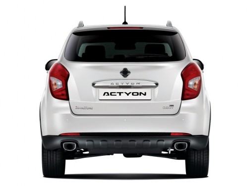 Характеристики автомобиля SsangYong Actyon 2.0D AT 4WD Comfort (10.2013 - 03.2016): фото, вместимость, скорость, двигатель, топливо, масса, отзывы