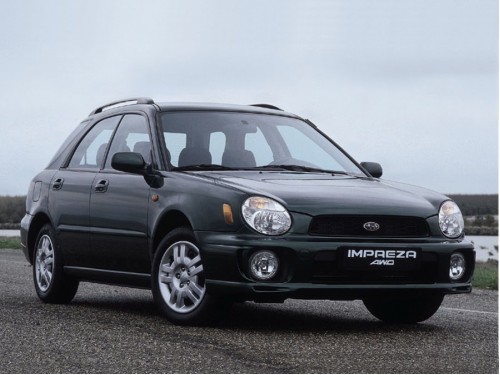 Характеристики автомобиля Subaru Impreza 2.0 PX AT (11.2000 - 12.2002): фото, вместимость, скорость, двигатель, топливо, масса, отзывы