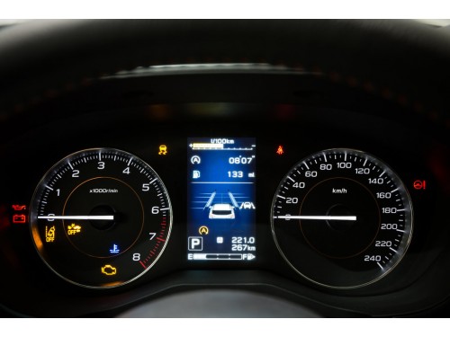Характеристики автомобиля Subaru XV 2.0i CVT Safety ES (01.2020 - 04.2021): фото, вместимость, скорость, двигатель, топливо, масса, отзывы