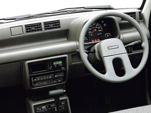 Характеристики автомобиля Suzuki Alto 550 2-Seater B (09.1988 - 02.1990): фото, вместимость, скорость, двигатель, топливо, масса, отзывы