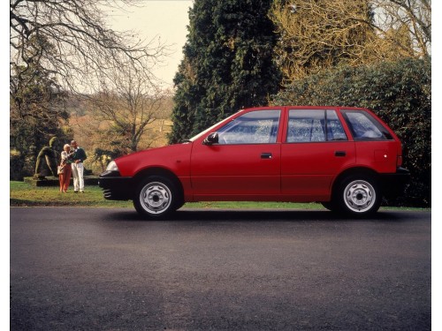 Характеристики автомобиля Suzuki Swift 1.3 AT GLX (01.1989 - 02.1995): фото, вместимость, скорость, двигатель, топливо, масса, отзывы