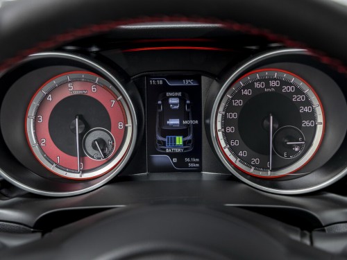 Характеристики автомобиля Suzuki Swift 1.2h MT Comfort AllGrip (07.2020 - н.в.): фото, вместимость, скорость, двигатель, топливо, масса, отзывы