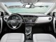 Характеристики автомобиля Toyota Auris 1.6 CVT Comfort (06.2014 - 06.2015): фото, вместимость, скорость, двигатель, топливо, масса, отзывы