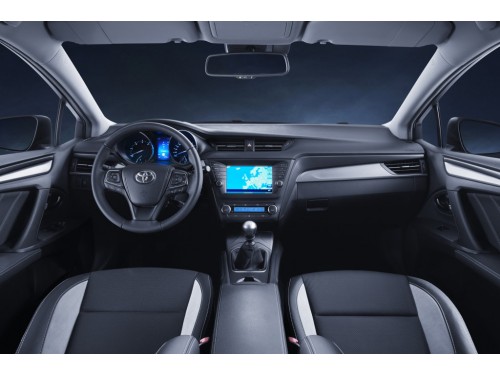 Характеристики автомобиля Toyota Avensis 1.8 MT Comfort (05.2015 - 07.2018): фото, вместимость, скорость, двигатель, топливо, масса, отзывы