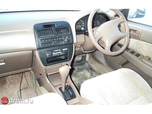 Характеристики автомобиля Toyota Camry 2.0 Lumiere (05.1996 - 06.1998): фото, вместимость, скорость, двигатель, топливо, масса, отзывы